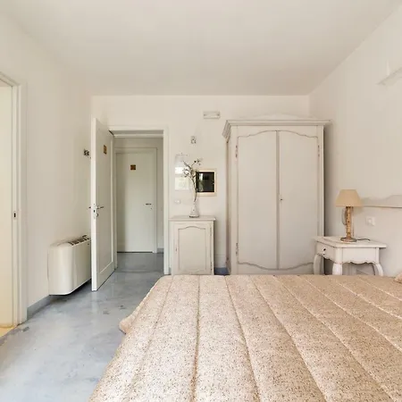 Adagio Salentino Panzió *